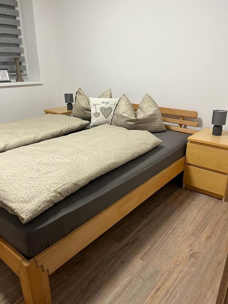 Apartmany Tobias Besiny Экстерьер фото